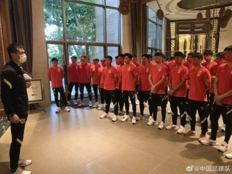 外籍主帅无法到位 中国U19青年队海口集训遭遇人荒