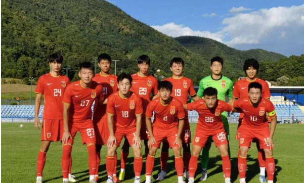 热身赛：U21国青2-0第三级别球队 阿卜杜肉苏力高天语破门