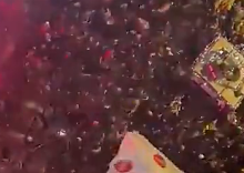 太疯狂！克罗地亚球迷庆祝引发“地震”